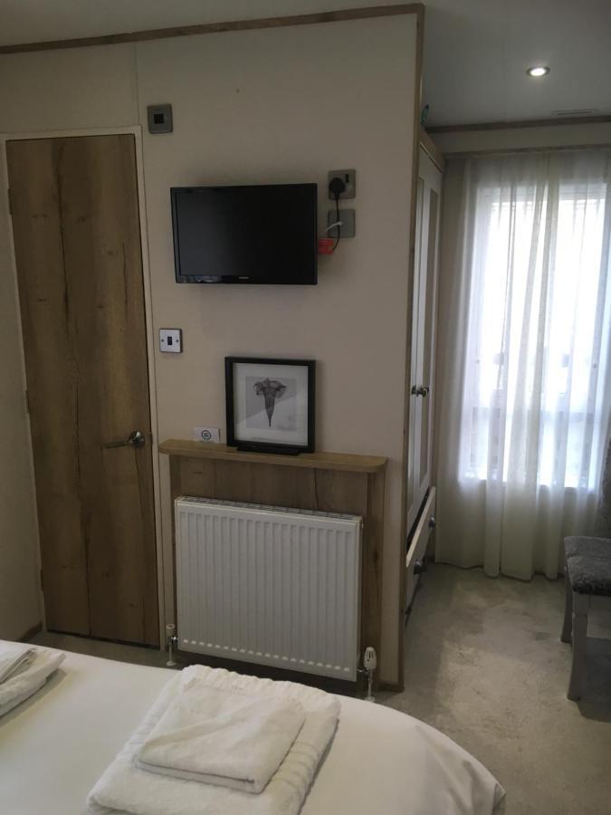 Tattershall Lakes Retreat 3 Bedroom Mini Lodge Waddington  Exterior foto